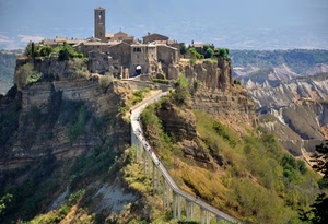 campanile, ponte, panorama, strada, paese, case, montagna, borgo, rocca, montagne, salita
