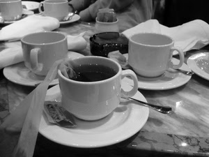 tazzine, piattini, bianco, bianconero, colazione, bevanda, tazzina, tazze, cucchiaio, te, caffè, tavola