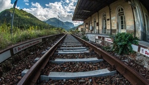stazione, binari, nuvole, ferrovia, erba, rotaie, binario, casello, verde, cielo, prospettiva