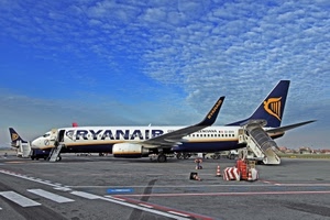 aereo, nuvole, ali, cielo, aeroporto, pista