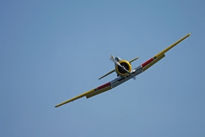 cielo, ali, aereo, elica, giallo, azzurro, volo, volare, rosso
