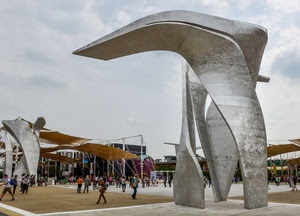 expo, persone, argento, passanti, nuvole, sculture, cielo, scultura, piazza, milano, monumenti