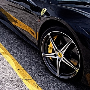 ferrari, ruota, nero, automobile, giallo, riflesso, cerchione, striscia, cavallino, auto