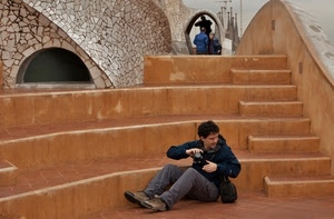 fotografo, scala, scale, gradini, seduto, gradoni, scalini, arco, ocra