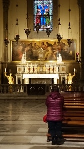 chiesa, altare, devozione, donna, vetrata, preghiera, statue, pregare