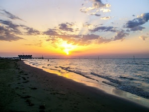 mare, spiaggia, nuvole, tramonto, sole, sabbia, cielo, onde, acqua, alba, controluce, orme, riflesso