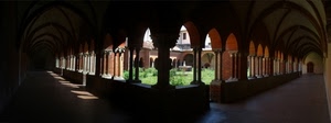 colonne, chiostro, archi, verde, portici, giardino, portico, corridoi, pozzo, prospettiva, fontana