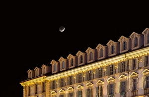 luna, finestre, abbaini, notturno, notte, palazzo, nero, torino, edificio