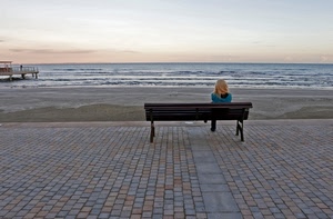 mare, panchina, spiaggia, donna, sabbia, onde, cielo, silenzio, persona
