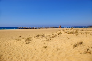 mare, sabbia, spiaggia, ombrelloni, cielo, erba, giallo