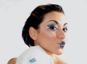 occhi, donna, trucco, blu, bocca, capelli, viso, ritratto, rossetto, ragazza, azzurro, labbra, naso, testa, smorfia, orecchio, sopracciglia, bacio