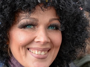 occhi, ciglia, sorriso, capelli, donna, denti, sguardo, bocca, ricci