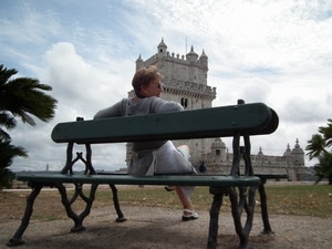 panchina, castello, donna, torre, alberi, legno, cielo, torri