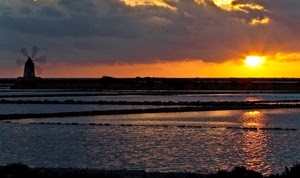 mulino, nuvole, tramonto, mare, saline, sole, acqua, pale, giallo, riflesso, cielo, vento, riflessi, arancione, salina