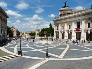 piazza, lampioni, roma, persone, nuvole, palazzo, monumento, cielo, passanti, monumenti