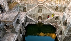scale, acqua, riflesso, persone, gradini, archi, architettura