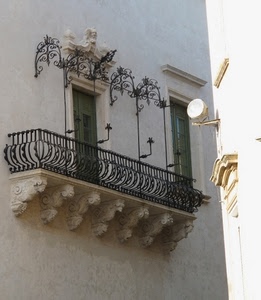 balcone, ferro, ringhiera, finestra, finestre, barocco, muro, porta, archi, sculture, mensole, battuto, porte, inferriata