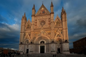 chiesa, nuvole, duomo, archi, cielo, rosone, porte, facciata, orvieto, tramonto, guglie