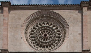 rosone, chiesa, cielo, cerchio, colonne, facciata, tetto, cerchi, tegole, raggi, circolo, architettura, azzurro, nuvole, concentrico, colonnine