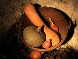 cipolle, paglia, zucche, rame, paiolo, ortaggi, zucca, pentola, verde, arancione, ombre